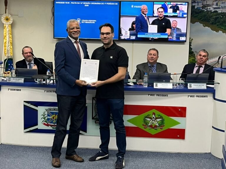 Notisul Digital é homenageado pelos 25 anos em Tubarão