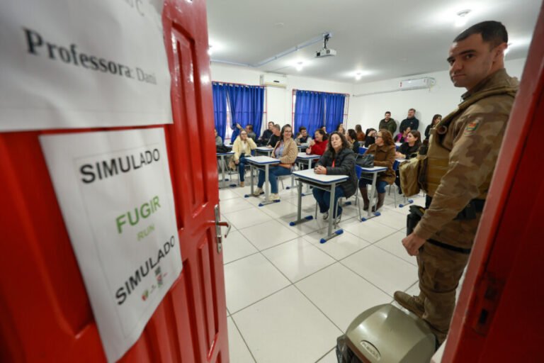 Programa Integra promove treinamento sobre segurança nas escolas em Araranguá
