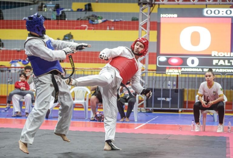 Araranguá conquista 1º lugar geral no 4º Combate Open de taekwondo