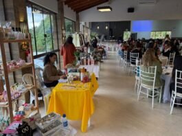 Chá bingo beneficente arrecada mais de R$ 12 mil para tratamento de Grazi chá bingo beneficente