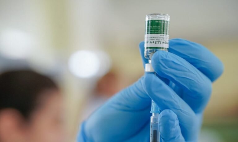 Anvisa cria grupo para avaliar segurança da vacina da dengue Butantan-DV