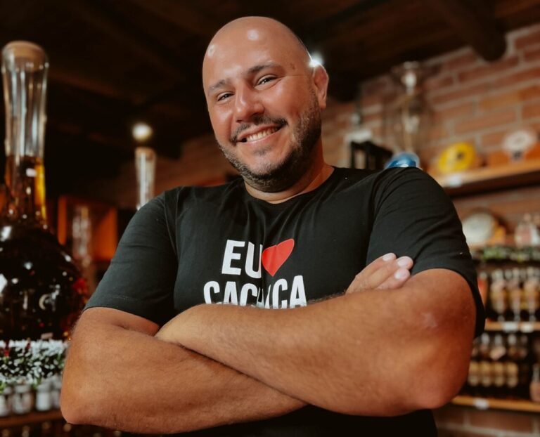 Cachaça de Lauro Müller é eleita melhor destilado do mundo