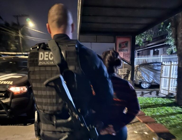 Operação Apakani cumpre mandados em Santa Catarina contra esquema de lavagem de dinheiro ligado ao narcotráfico