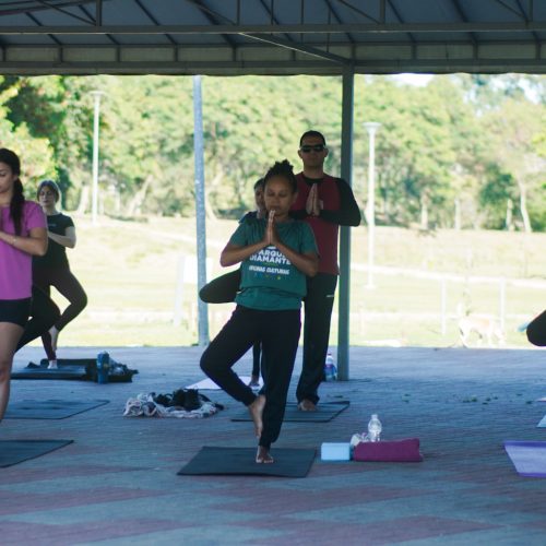 Domingo no Parque terá Yoga Day e espetáculo teatral gratuito em Capivari de Baixo