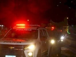 homem com três mandados de prisão