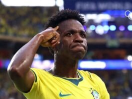 Brasil vence a Escócia e embala na Copa
