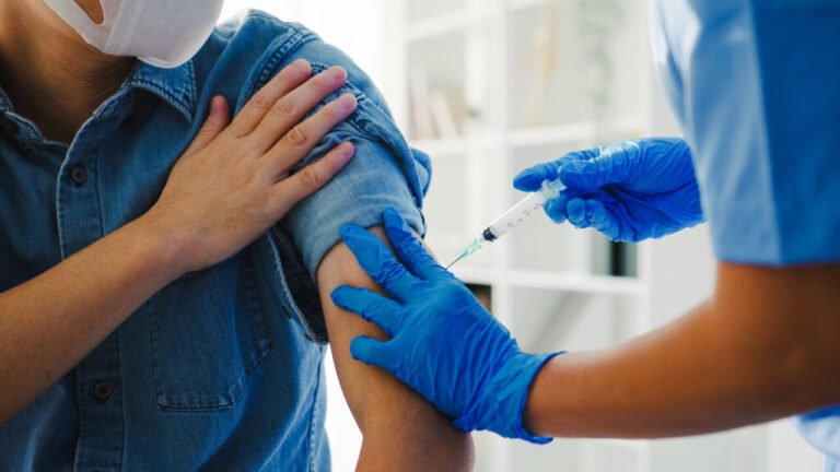 Vacinação contra a Influenza está disponível para todas as idades em Tubarão
