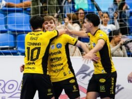 Tubarão arranca empate no fim contra o Joinville pela Liga Nacional de Futsal