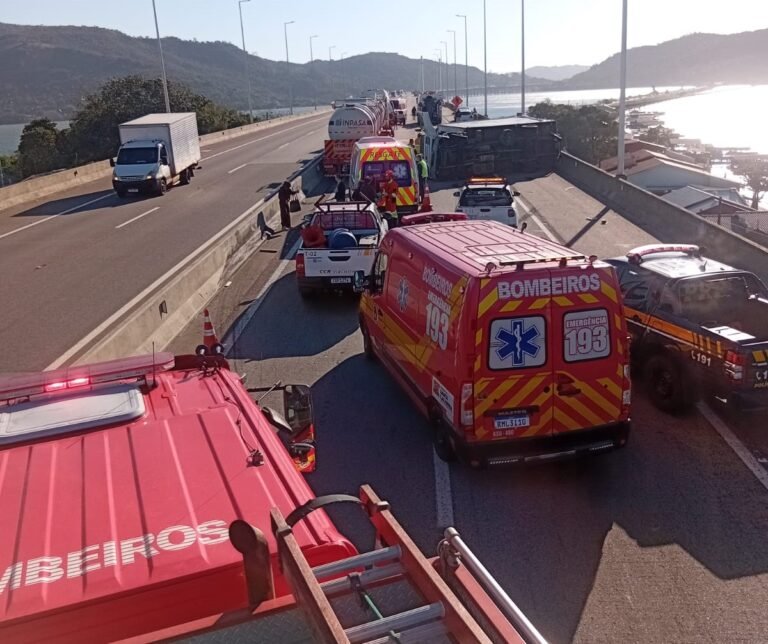 engavetamento trava ponte Anita Garibaldi em Laguna