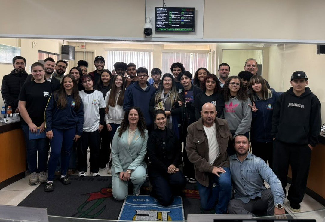 Vereador na Escola Capivari de Baixo