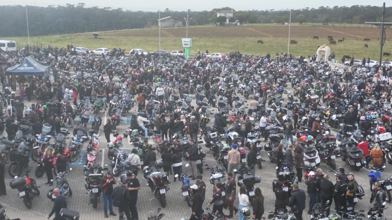 Romaria dos Motociclistas reúne mais de 6 mil pessoas em Içara