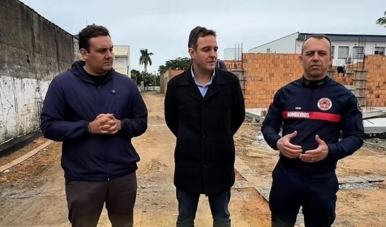 ambulância Corpo de Bombeiros Oficinas