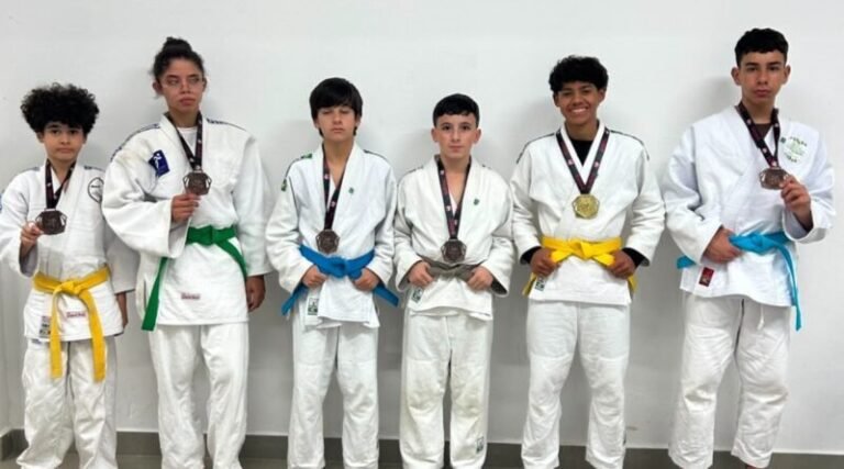Judô de Tubarão conquista ouro e bronze no Campeonato Regional Litoral