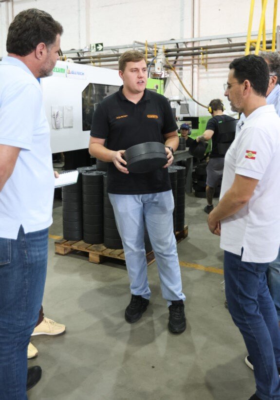 Tubarão retoma fabricação de chuveiros com marca tradicional