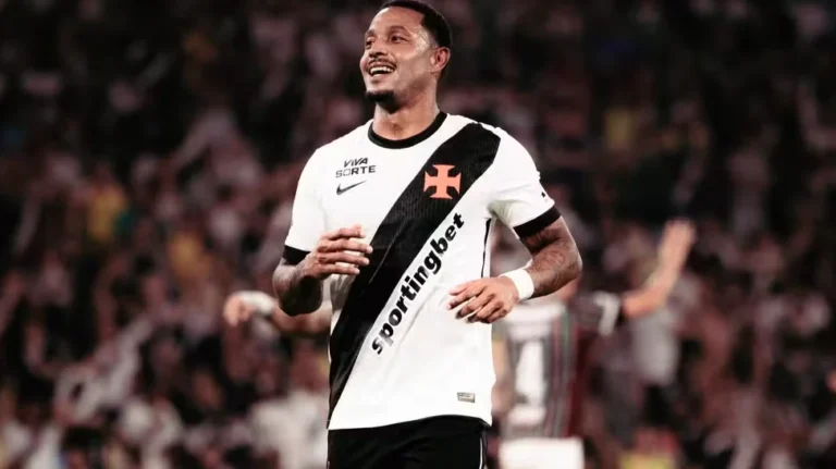 David Corrêa, atacante do Vasco, é alvo de operação contra tráfico