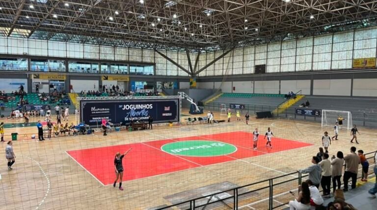 Tubarão encerra Joguinhos Abertos de Santa Catarina com 42 medalhas