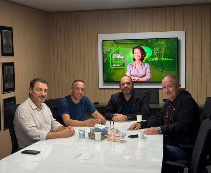 governador carlos moises na acit Carlos Moisés ACIT Tubarão