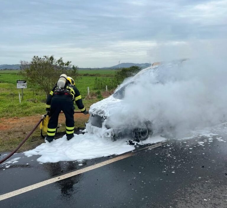 incêndio em veículo