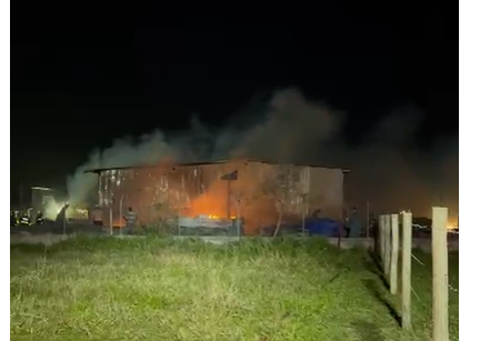 incêndio em residência em Imbituba