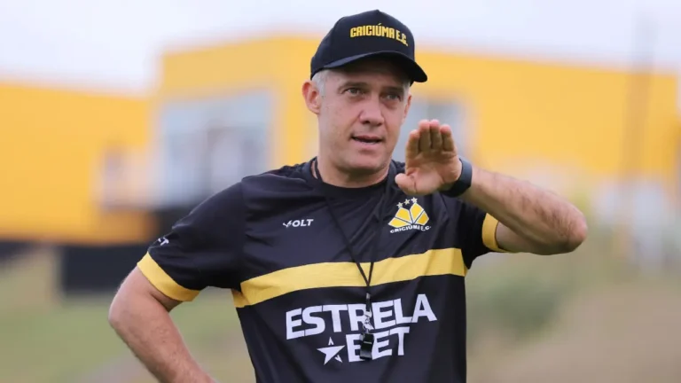 Eduardo Baptista deixa Criciúma e assume o Inter