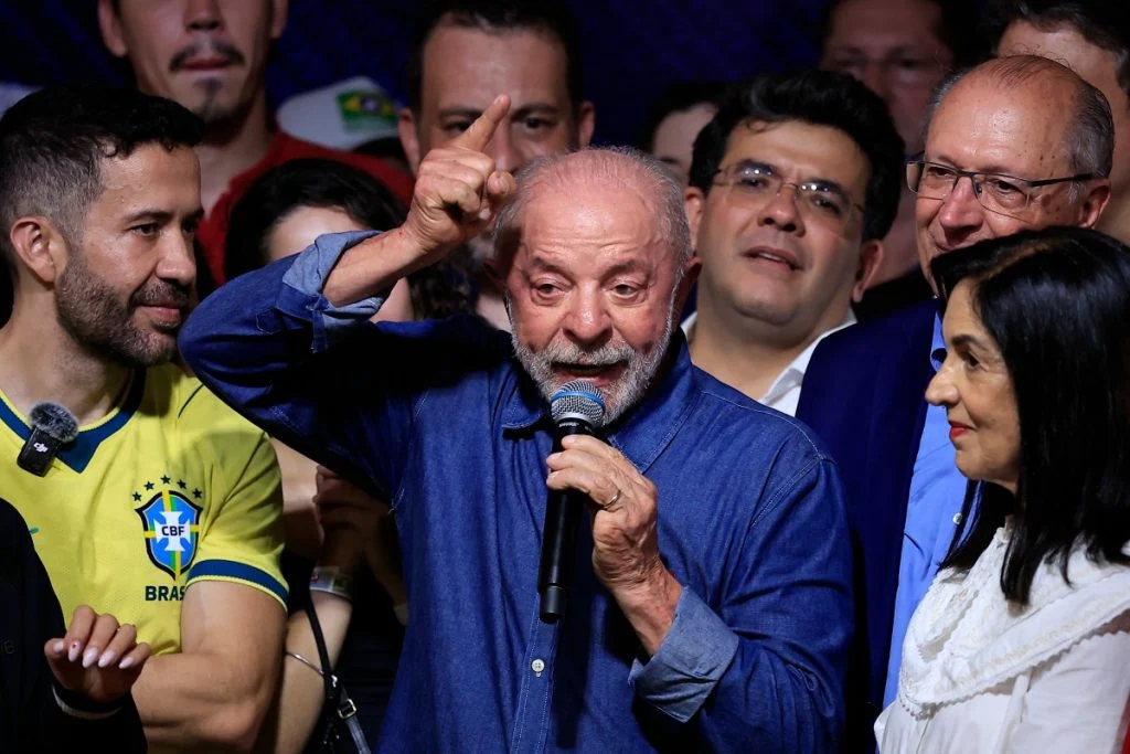 AFP__20261026__D4EK7MN__v1__MidRes__BrazilElectionRunoffVote-1024x683