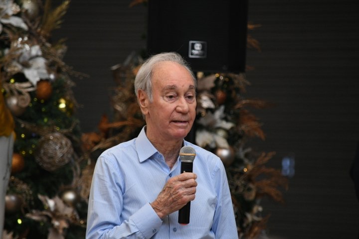 Genésio Mendes procurado por candidatos