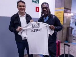 Seedorf chega a São Paulo para assumir o Corinthians e iniciar preparação