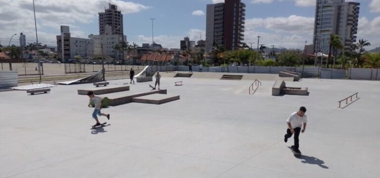 Skate Plaza Park