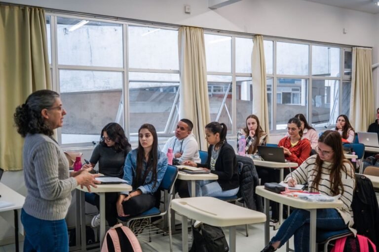 Pelo Estado – TCE/SC determinou devolução de mais de R$1 mi por fraude no Universidade Gratuita 